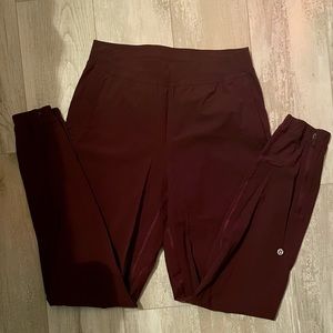 Lululemon Adapted State Jogger size 4